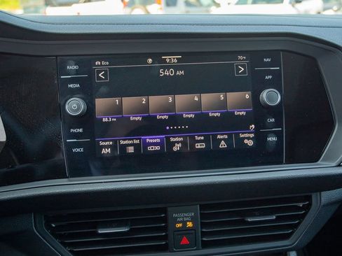 Used 2023 Volkswagen Jetta SEL FWD image 31