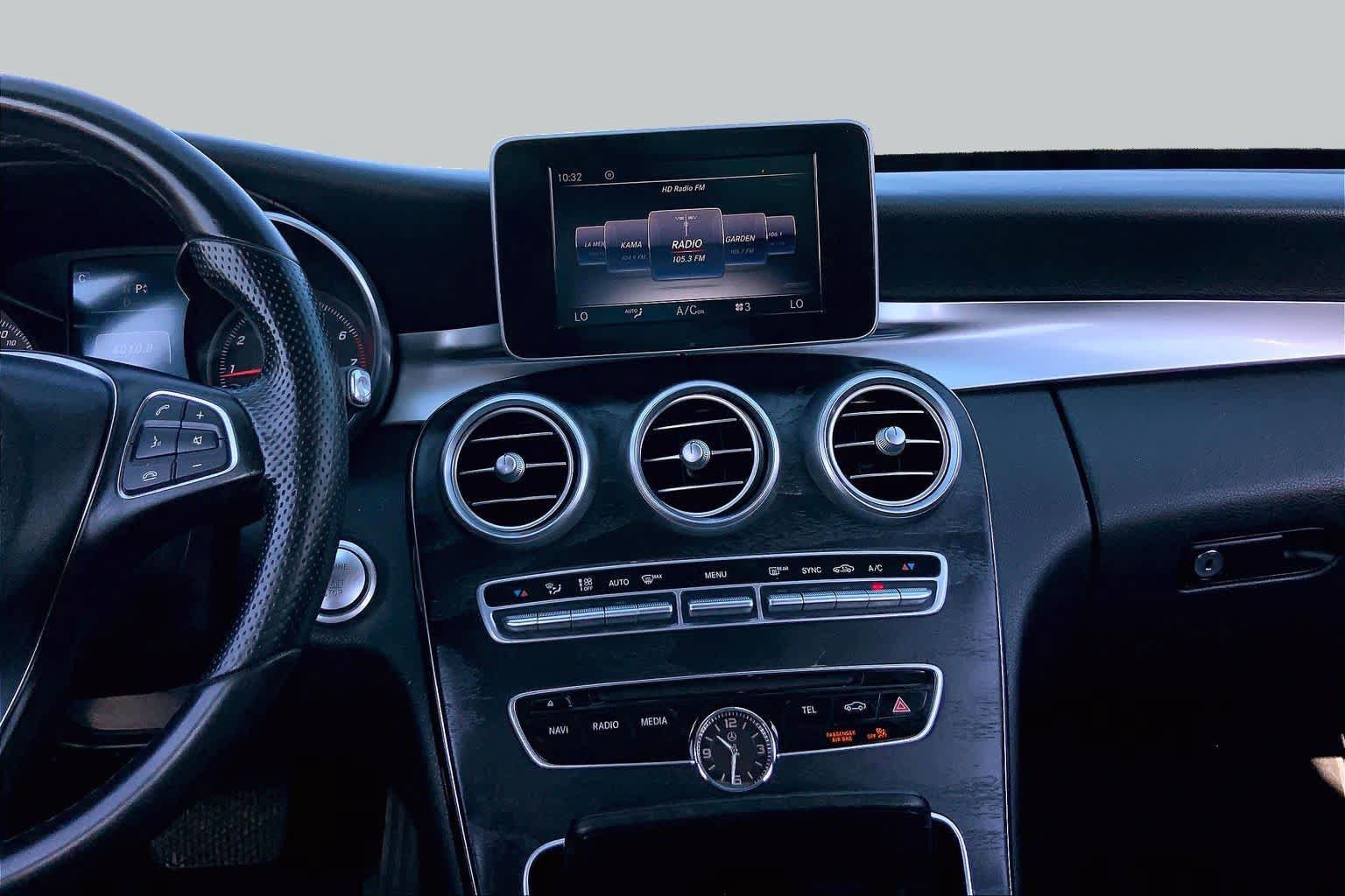 Used 2017 Mercedes-Benz C 300 Sedan image 7