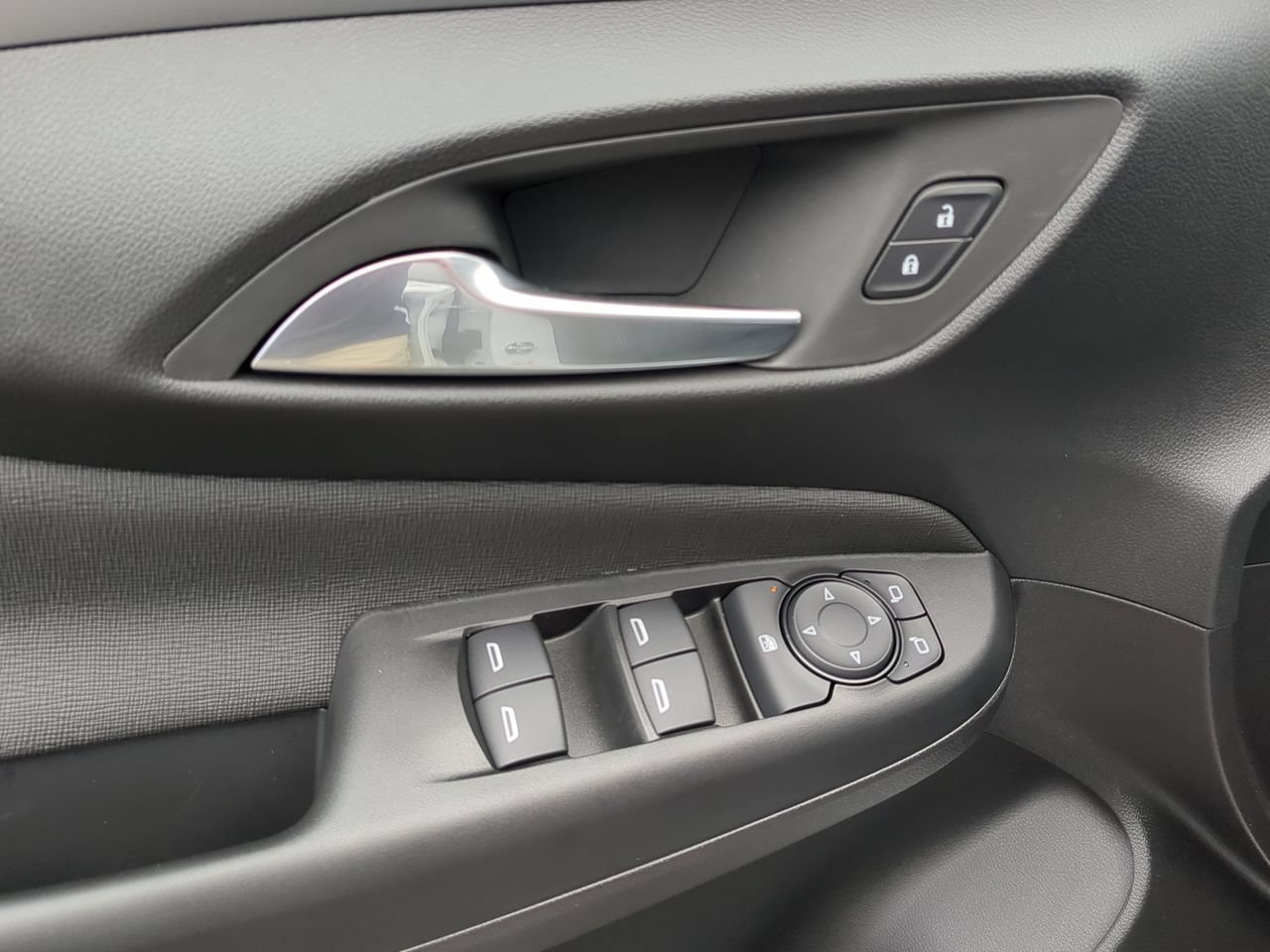 New 2026 Buick Envista Sport Touring w/ Convenience I Package FWD image 27