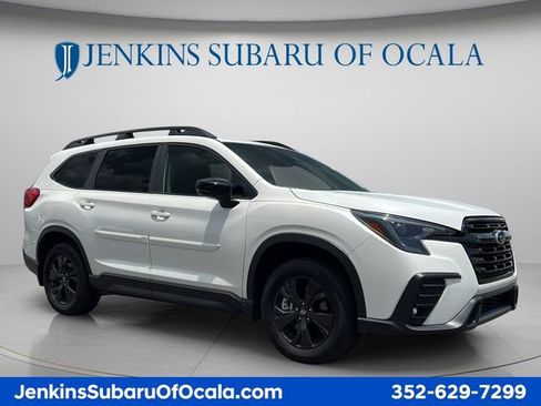 Used 2026 Subaru Ascent Premium AWD/4WD image 1