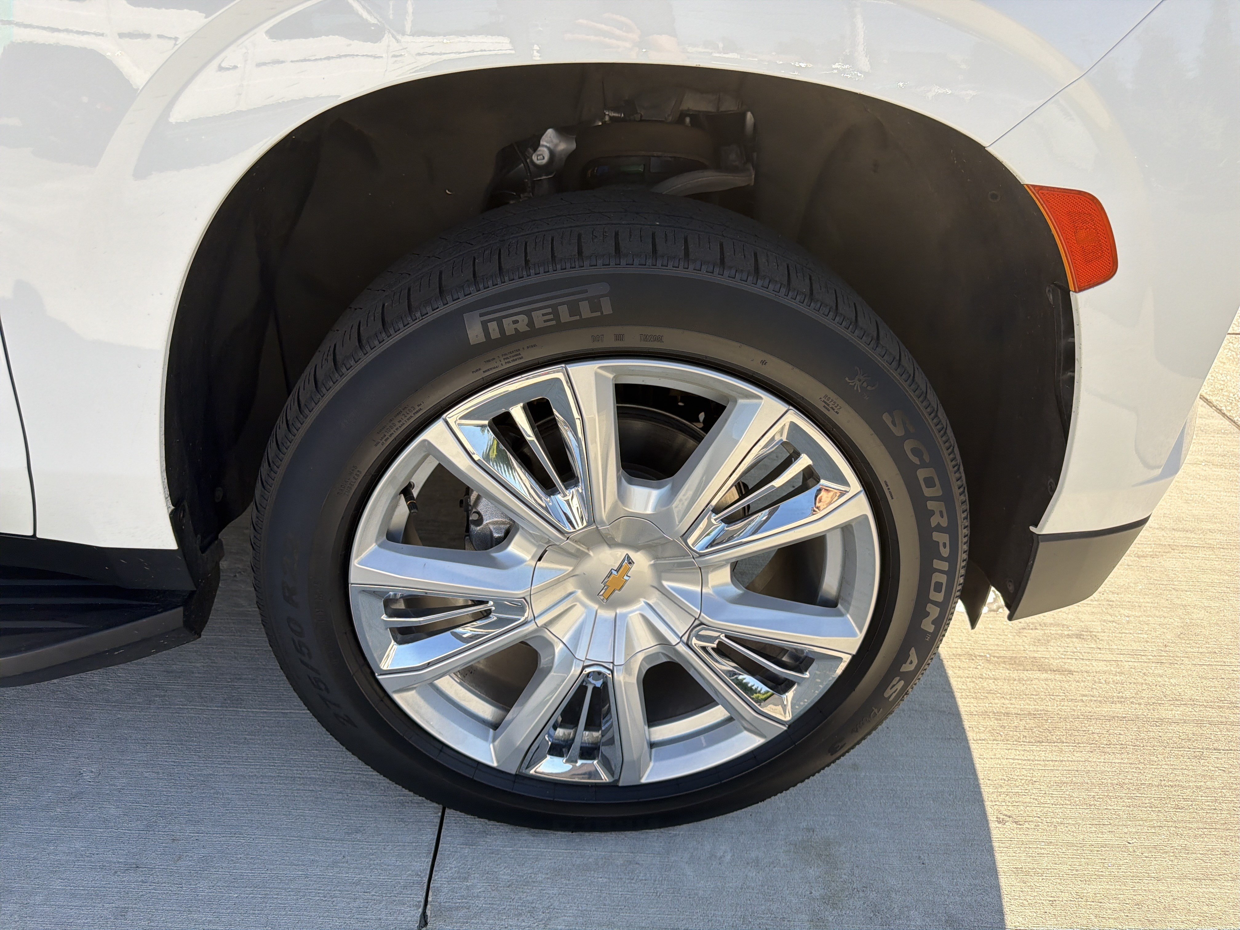 Used 2021 Chevrolet Tahoe High Country AWD/4WD image 14