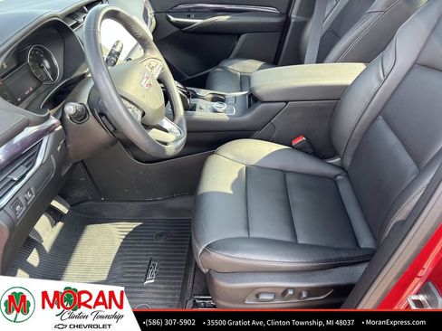 Certified 2023 Cadillac XT4 Luxury w/ Cold Weather Package AWD/4WD image 19