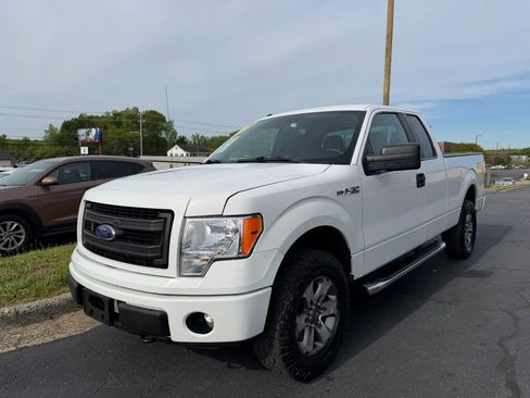 Used 2014 Ford F150 STX w/ Equipment Group 201A Mid AWD/4WD image 3