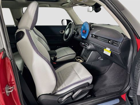 Certified 2025 MINI Cooper S FWD image 22