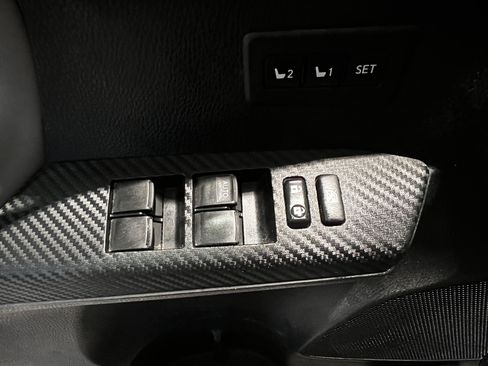 Used 2015 Toyota RAV4 Limited w/ Technology Package AWD/4WD image 14