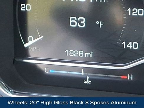 Used 2025 GMC Sierra 2500 AT4 image 24