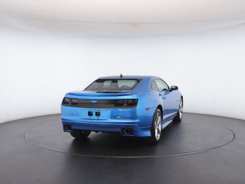 Used 2010 Chevrolet Camaro LT w/ RS Package image 18