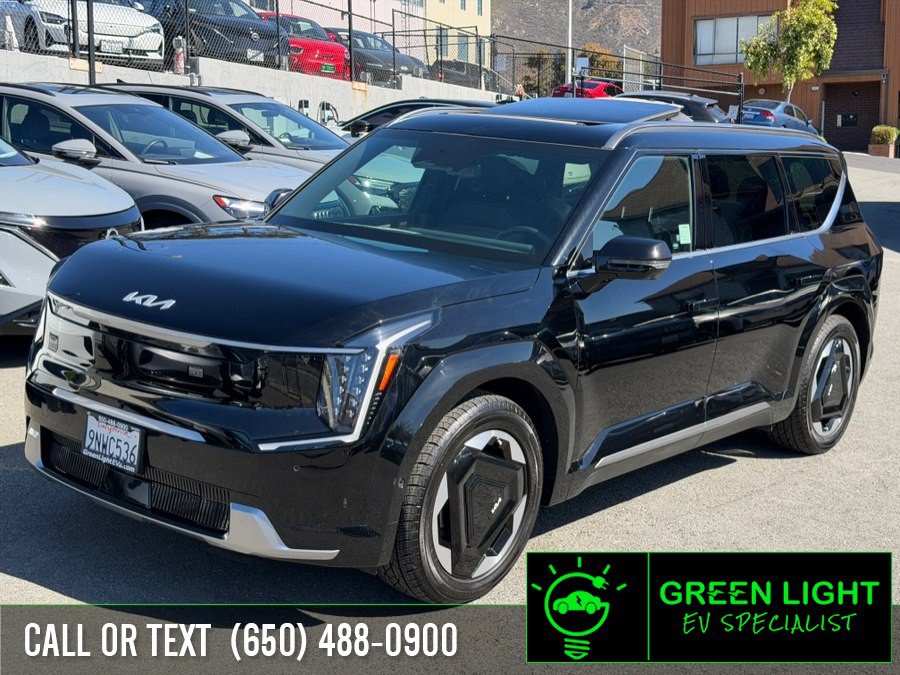 Used 2024 Kia EV9 Land AWD/4WD image 1