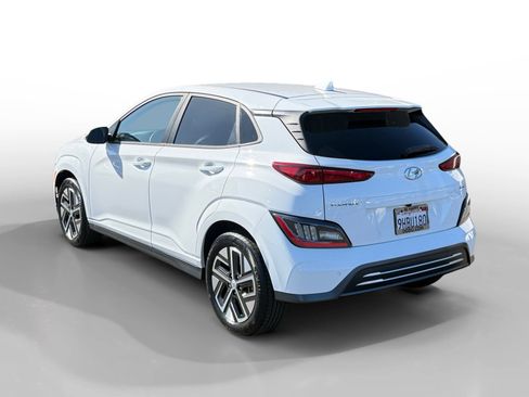 Certified 2023 Hyundai Kona Limited FWD image 3