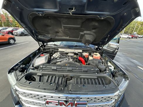 Used 2020 GMC Sierra 2500 Denali w/ Denali Ultimate Package image 21