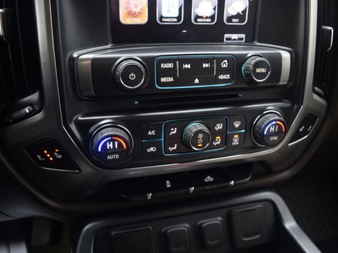 Used 2016 Chevrolet Silverado 1500 LT w/ Texas Edition image 11