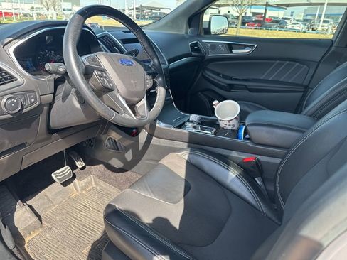Used 2020 Ford Edge ST image 7