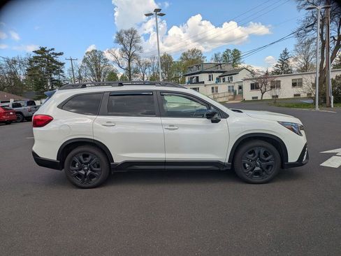 Used 2024 Subaru Ascent Onyx Edition AWD/4WD image 4