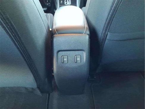 Certified 2024 Nissan Kicks SV image 14