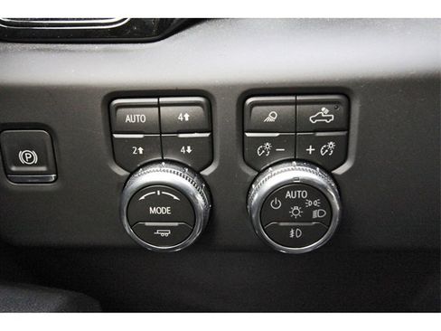 Used 2026 GMC Sierra 1500 AT4 w/ AT4 Premium Package image 19