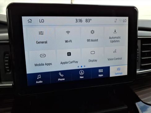 Used 2023 Ford Explorer Limited image 27