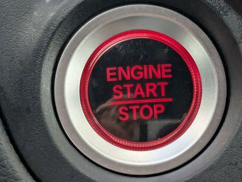 Used 2025 Honda Odyssey Sport-L image 42
