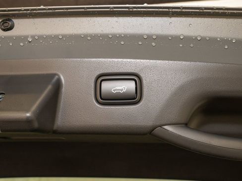 New 2026 Kia Niro SX image 7