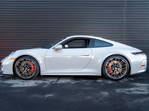 New 2026 Porsche 911 Carrera S image 2