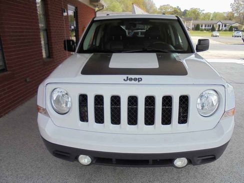 Used 2016 Jeep Patriot Sport w/ Power Value Group image 4
