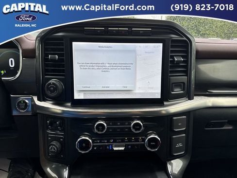 Certified 2022 Ford F150 Lariat w/ Equipment Group 502A High image 27