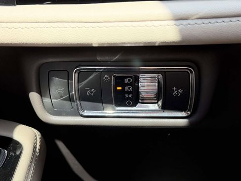 Used 2022 Lincoln Aviator Reserve w/ Elements Package Plus AWD/4WD image 21