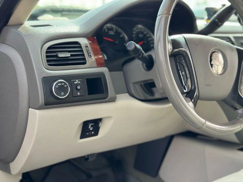 Used 2010 Chevrolet Silverado 2500 LTZ w/ Convenience Package image 20