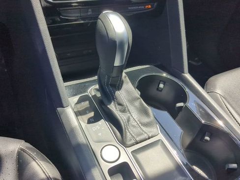 Certified 2023 Volkswagen Atlas SE w/ Panoramic Sunroof Package image 28