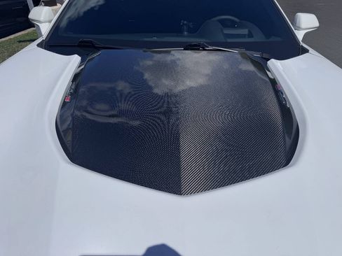 Used 2018 Chevrolet Camaro ZL1 RWD image 9