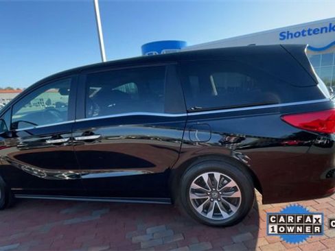 Certified 2024 Honda Odyssey EX-L image 7
