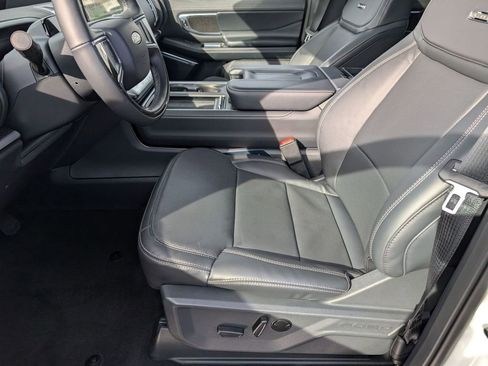 New 2025 Ford Expedition Platinum w/ Stealth Performance Package image 22
