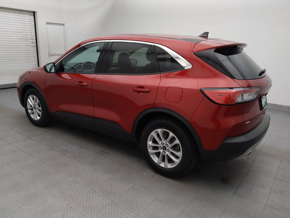Used 2021 Ford Escape SE w/ Convenience Package FWD image 3