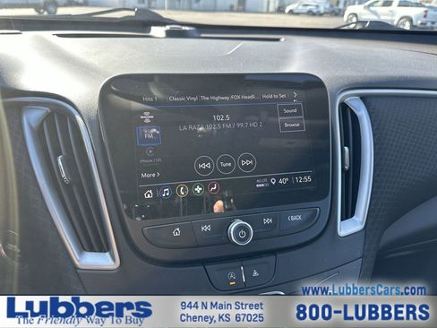 Used 2023 Chevrolet Malibu LT image 16