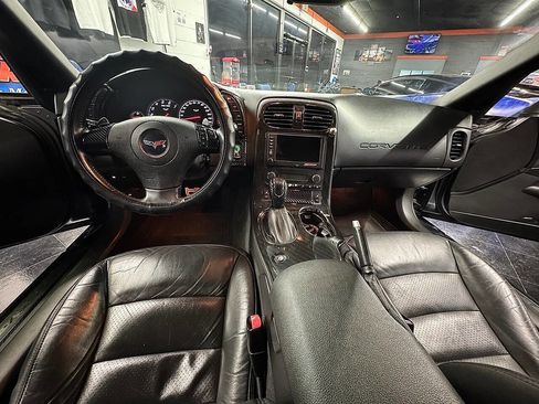 Used 2011 Chevrolet Corvette Grand Sport w/ Preferred Equipment Group image 29