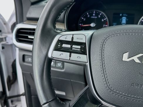 Used 2022 Kia Telluride EX w/ Towing Package image 12