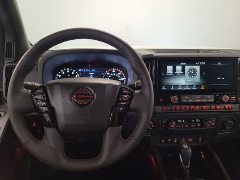New 2026 Nissan Frontier PRO-4X w/ Pro-4x Convenience Package image 12