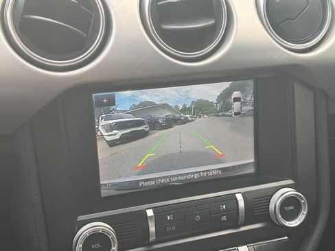 Used 2022 Ford Mustang Premium RWD image 25