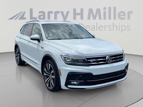 Used 2020 Volkswagen Tiguan SEL Premium R-Line w/ 3rd Row Seat Package AWD/4WD image 7