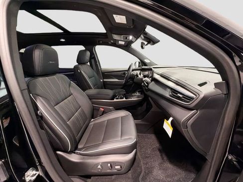 New 2026 Buick Enclave Avenir image 27