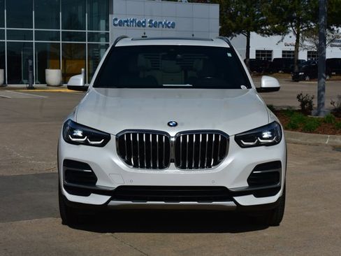 Used 2023 BMW X5 sDrive40i w/ Parking Assistance Package RWD image 2
