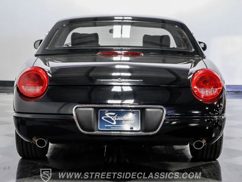 Used 2002 Ford Thunderbird image 9