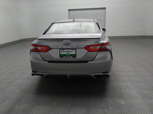 Used 2019 Toyota Camry SE FWD image 7