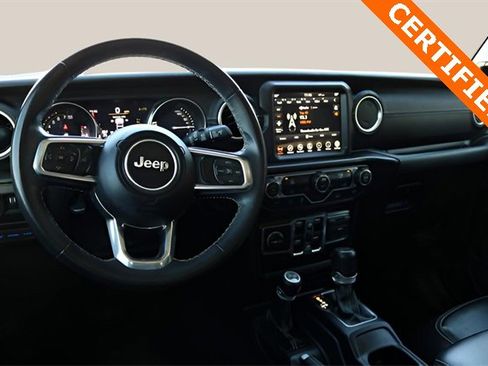 Used 2022 Jeep Wrangler Unlimited Sahara image 13