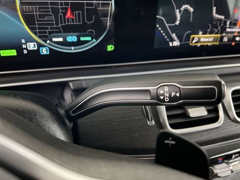 Used 2021 Mercedes-Benz GLS 450 4MATIC image 16