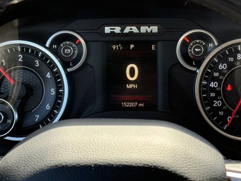 Used 2019 RAM 1500 Big Horn AWD/4WD image 16