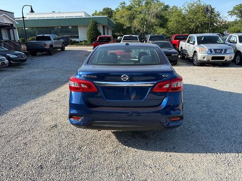 Used 2019 Nissan Sentra SV FWD image 11