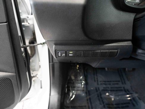 Used 2023 Toyota Corolla LE image 11