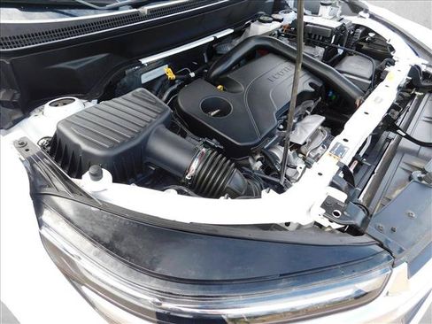 Used 2024 Chevrolet Equinox LT AWD/4WD image 29