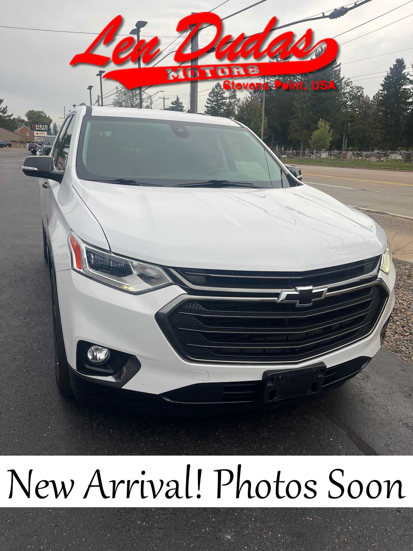 Certified 2019 Chevrolet Traverse Premier w/ Redline Edition AWD/4WD image 1