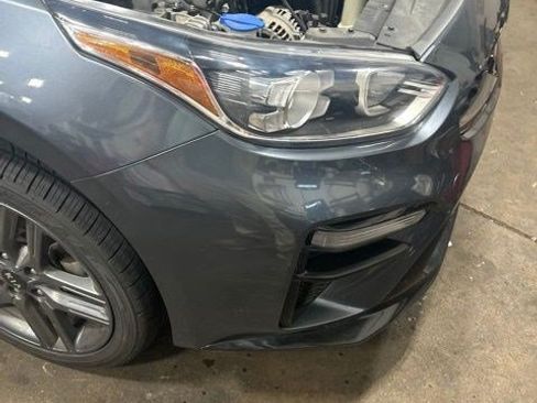 Used 2021 Kia Forte GT-Line w/ GT-Line Premium Package FWD image 3